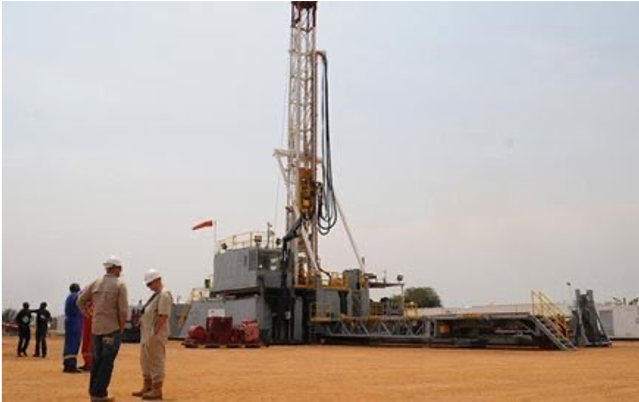 An oil mining field in Hoima District (Daily monitor, 2020)